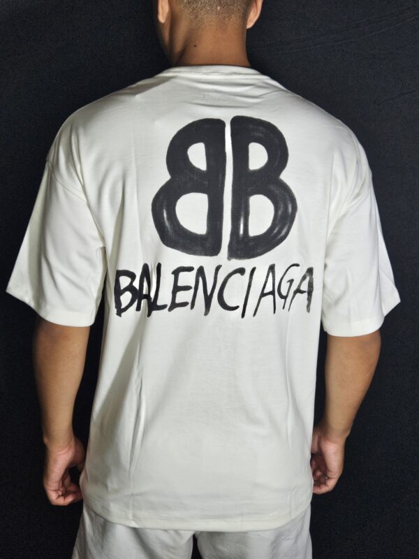 Camiseta Balenciaga - Oversized - Imagem 2